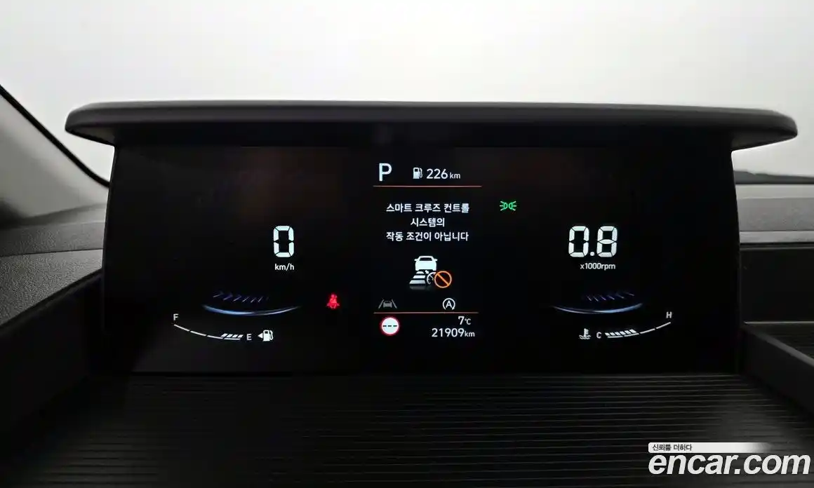 Hyundai Staria 2023 2.2 Автомат в Москве № 457830, фото 8