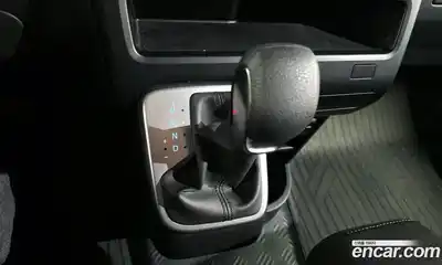 Hyundai Staria 2023 2.2 Автомат в Москве № 457830, миниатюра 9