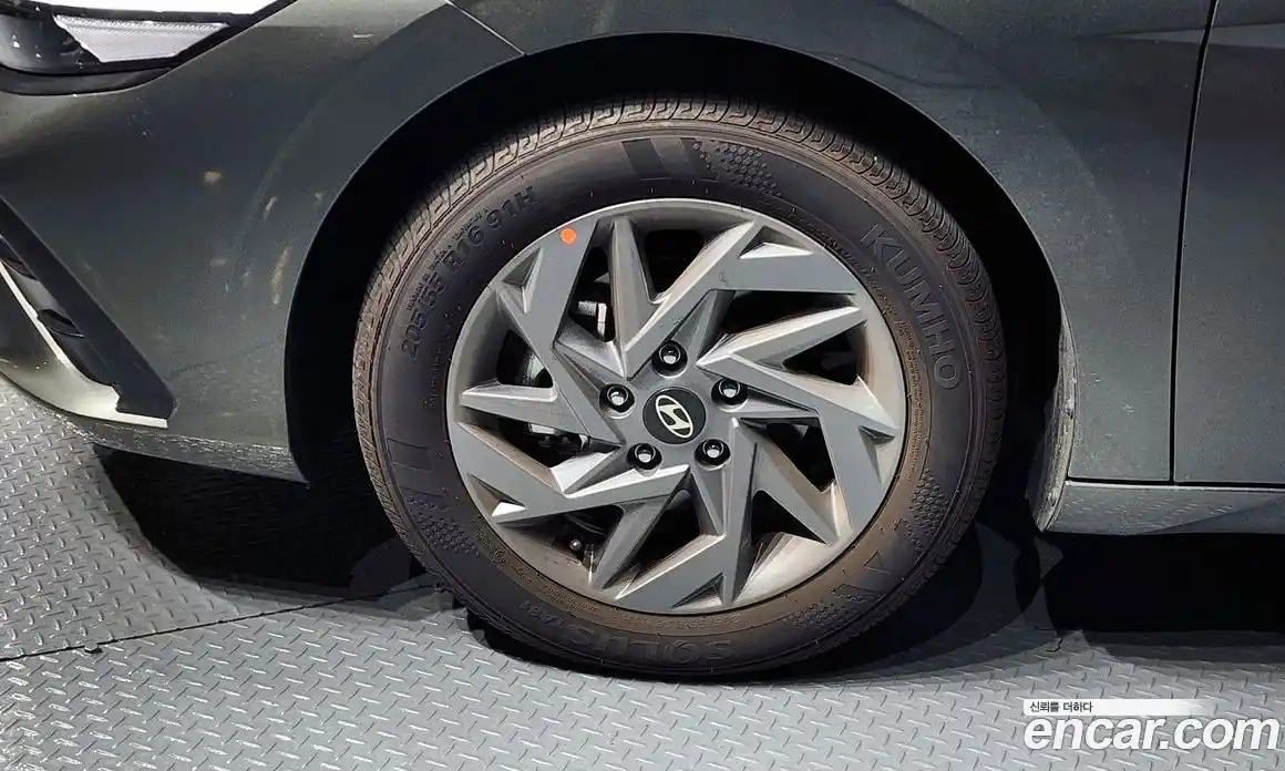 Hyundai Avante 2025 1.6 Автомат в Москве № 46284, фото 11