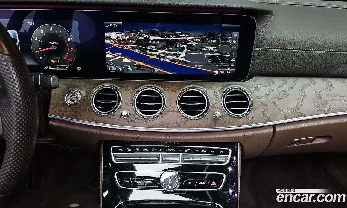 Mercedes-Benz E-Class 2017 2.0 Автомат в Москве № 467739, фото 14