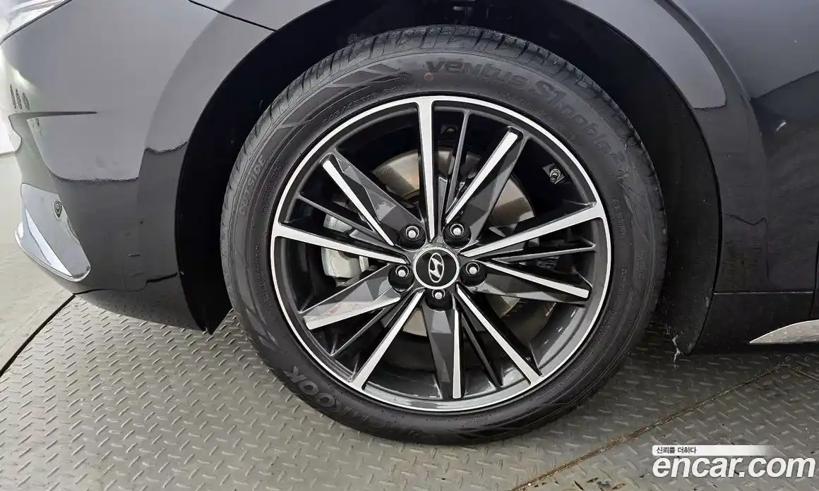 Hyundai Grandeur 2023 2.5 Автомат в Москве № 47087, фото 20