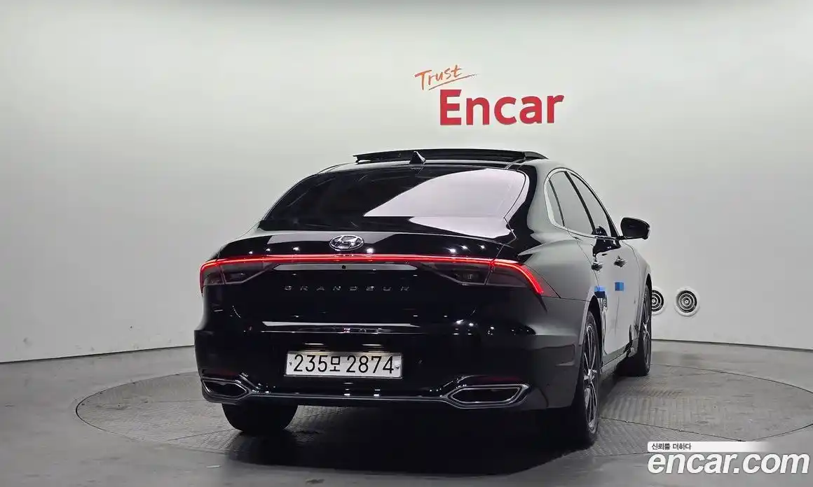 Hyundai Grandeur 2023 2.5 Автомат в Москве № 47087, фото 9