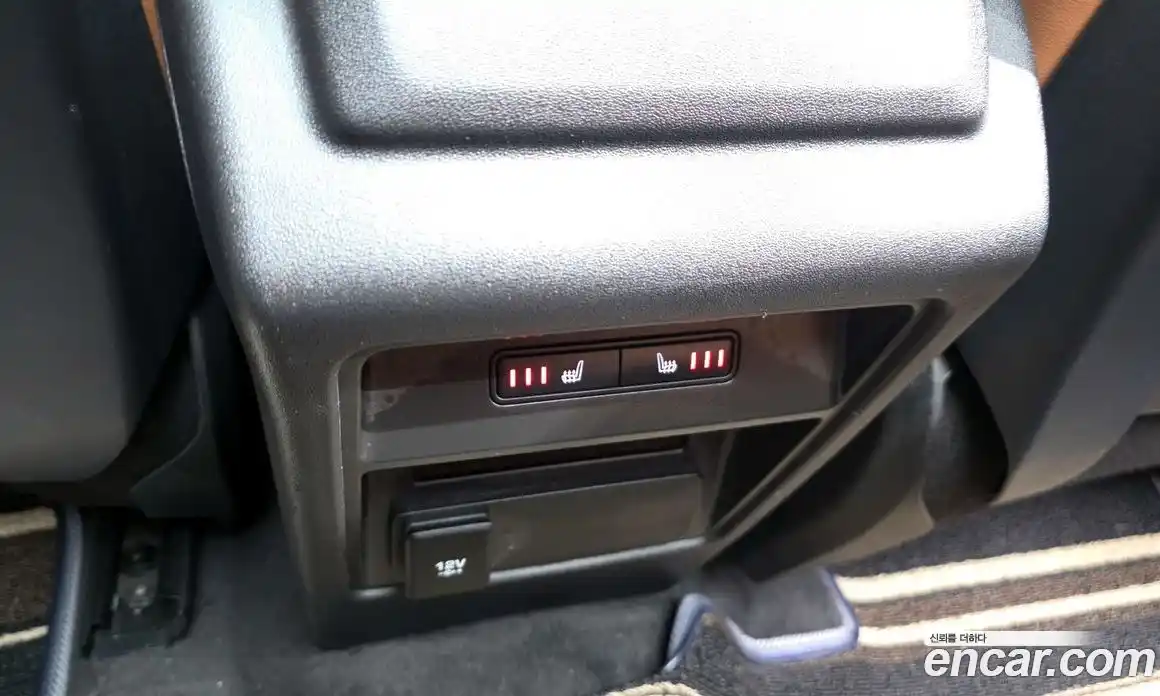 Land Rover Discovery Sport 2019 2.0 Автомат в Москве № 471163, фото 19