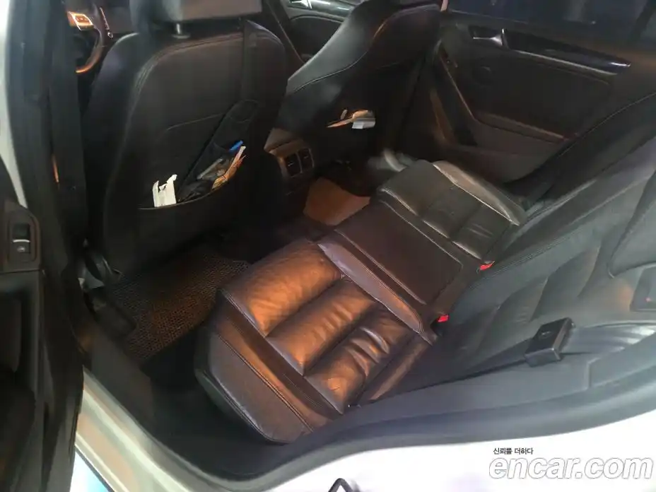 Volkswagen Golf 2011 2.0 Автомат в Москве № 472579, фото 4