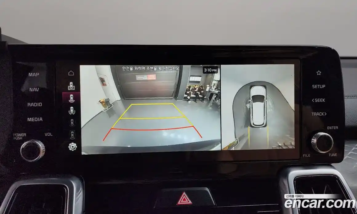 Kia Sorento 2023 1.6 Автомат в Москве № 55599, фото 16