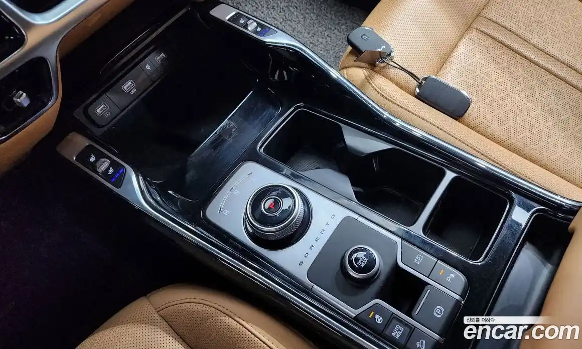 Kia Sorento 2023 1.6 Автомат в Москве № 55599, фото 18