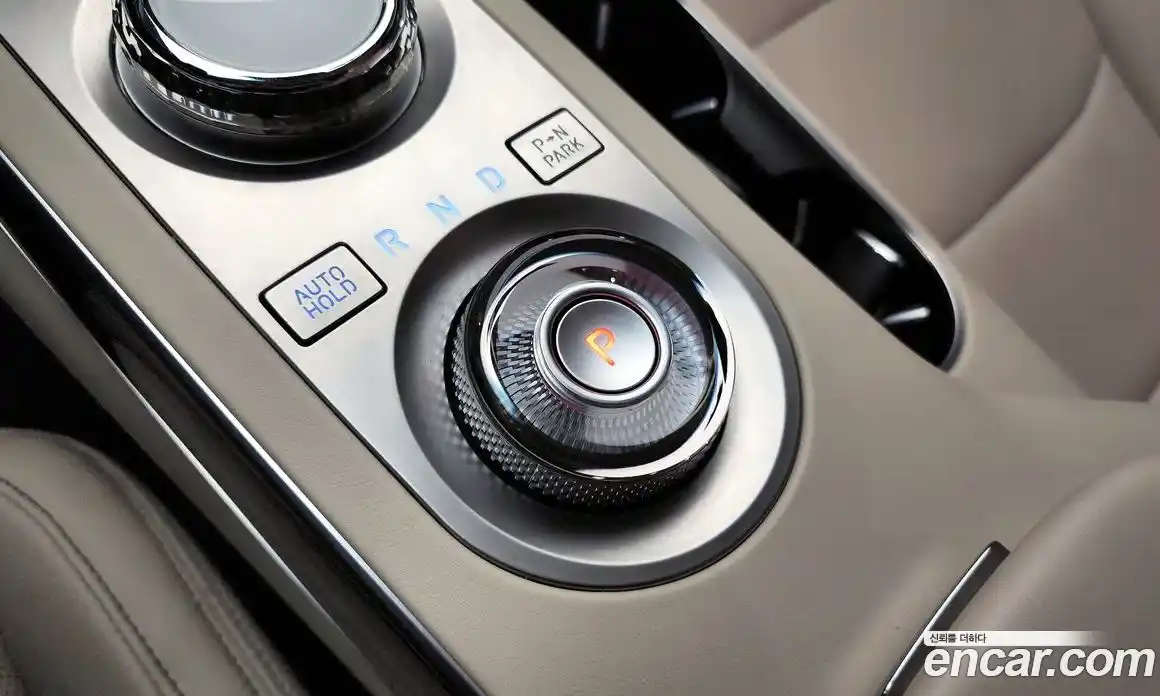 Genesis GV70 2023 2.2 Автомат в Москве № 57163, фото 14