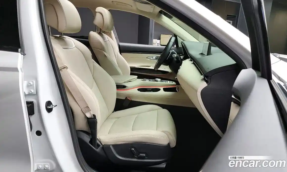 Genesis GV70 2023 2.2 Автомат в Москве № 57163, фото 17