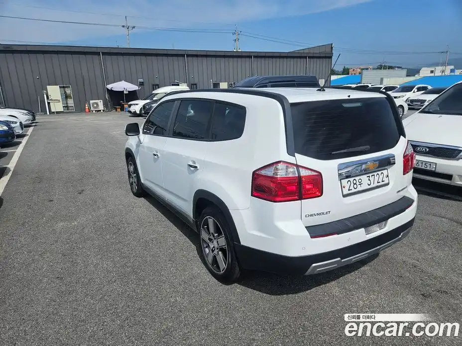 Chevrolet Orlando 2015 2.0 Автомат в Москве № 66076, фото 4