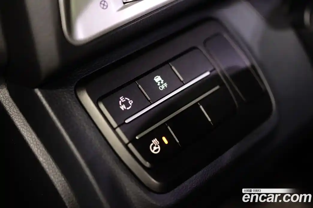 SsangYong TIBOLI 2016 1.6 Автомат в Москве № 66811, фото 17