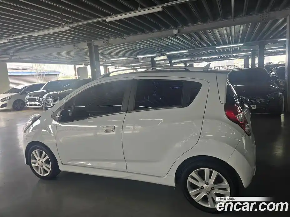 Chevrolet Spark 2014 1.0 Автомат в Москве № 67193, фото 2