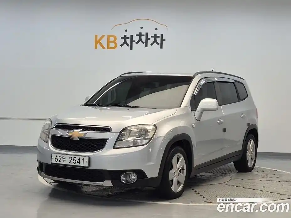 Chevrolet Orlando 2012 2.0 Автомат в Москве № 83764, фото 1