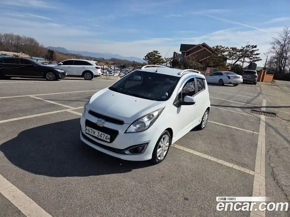 Chevrolet Spark 2015 1.0 Автомат в Москве № 90728, фото 2