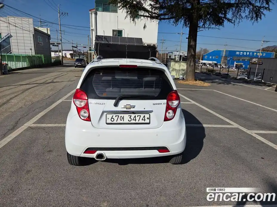 Chevrolet Spark 2015 1.0 Автомат в Москве № 90728, фото 7
