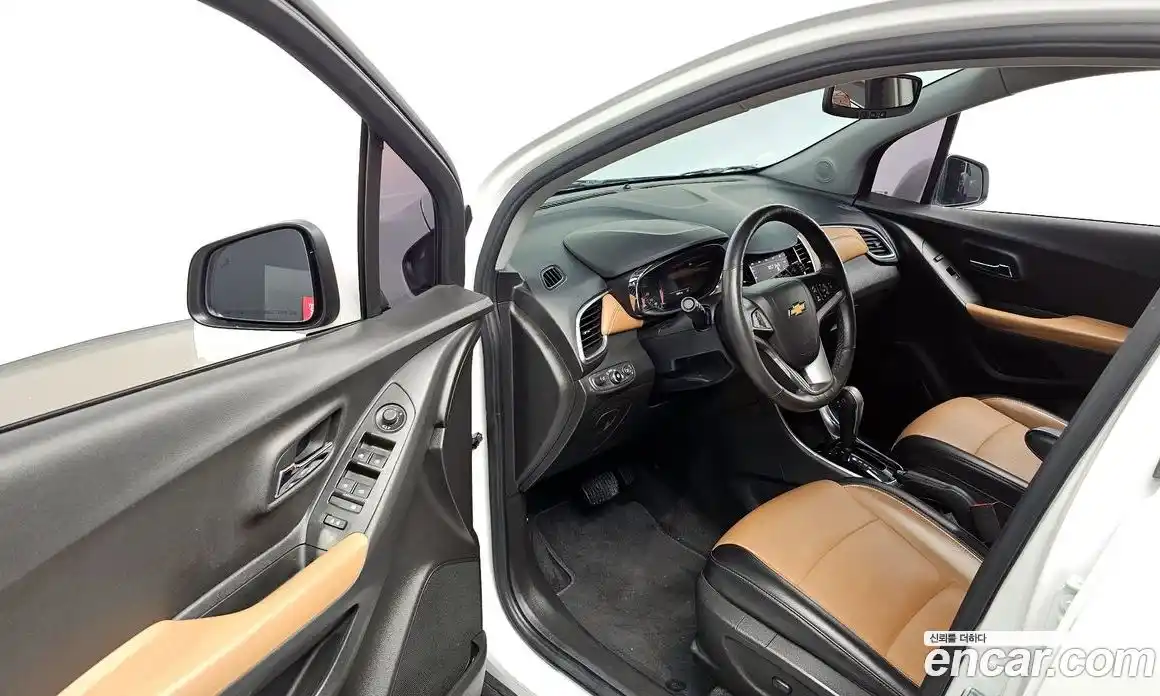 Chevrolet Trax 2021 1.6 Автомат в Москве № 99828, фото 4