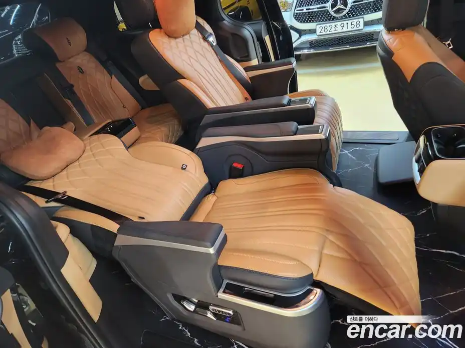 Kia Canival 2023 3.5 Автомат в Москве № 101786, фото 15