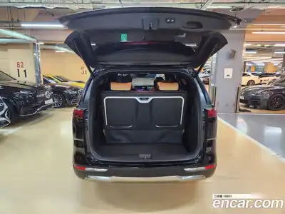 Kia Canival 2023 3.5 Автомат в Москве № 101786, миниатюра 5