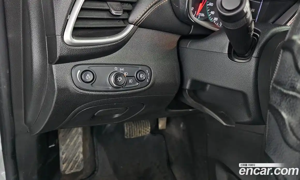 Chevrolet Trax 2017 1.4 Автомат в Москве № 103938, фото 11