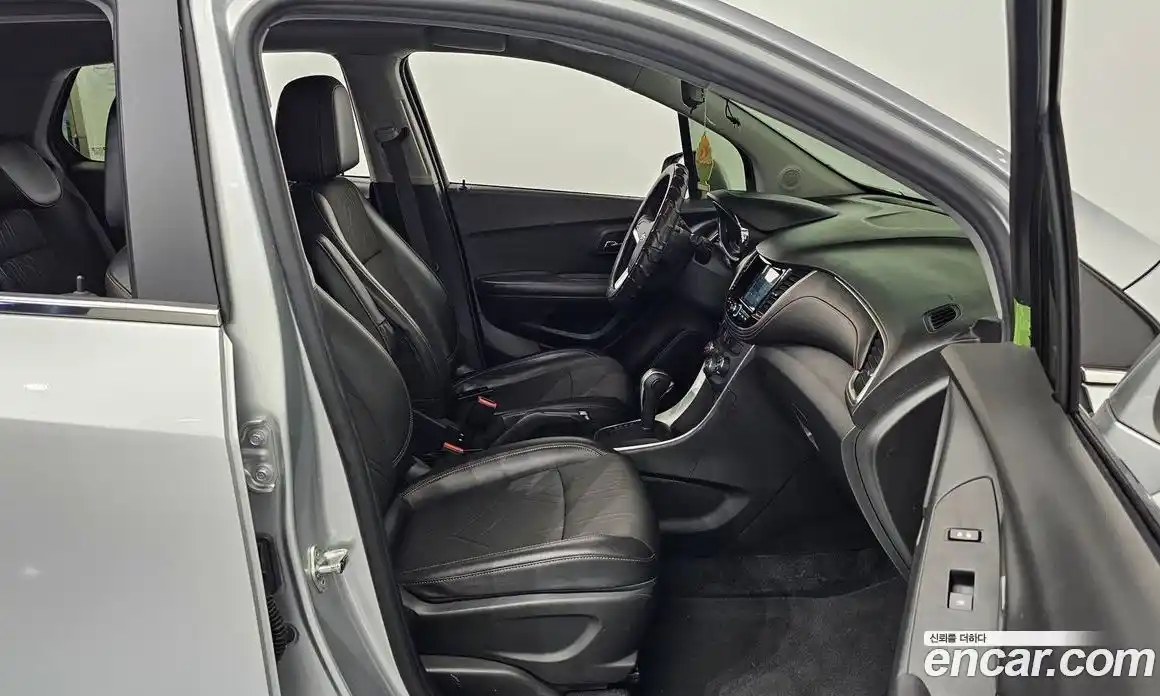 Chevrolet Trax 2017 1.4 Автомат в Москве № 103938, фото 16