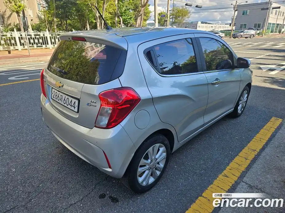 Chevrolet Spark 2017 1.0 Автомат в Москве № 104096, фото 4