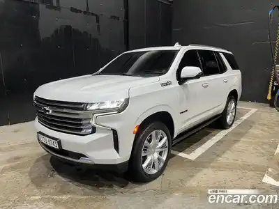 Chevrolet Tahoe 2022 6.2 Автомат в Москве № 104866, миниатюра 2