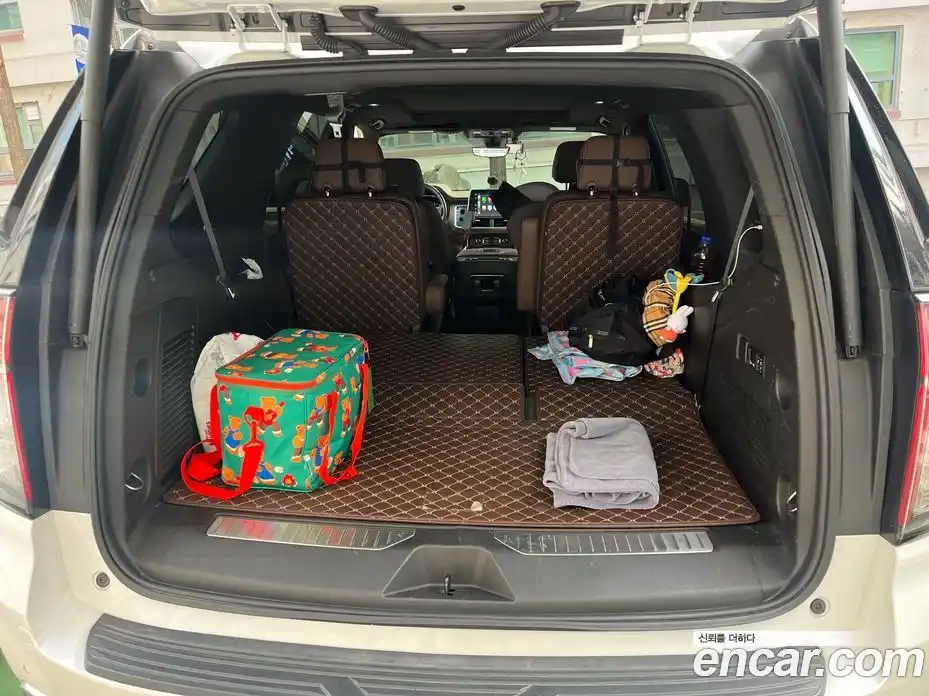 Chevrolet Tahoe 2022 6.2 Автомат в Москве № 104866, фото 7