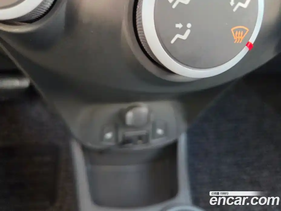 Chevrolet Spark 2015 1.0 Автомат в Москве № 105752, фото 11