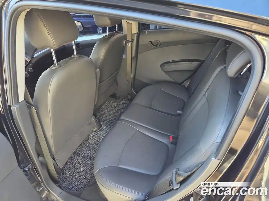 Chevrolet Spark 2015 1.0 Автомат в Москве № 105752, фото 8