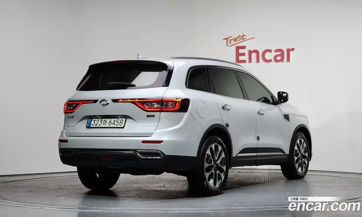 Renault QM6 2017 2.0 Автомат в Москве № 106137, фото 2