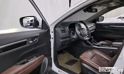 Renault QM6 2017 2.0 Автомат в Москве № 106137, миниатюра 10