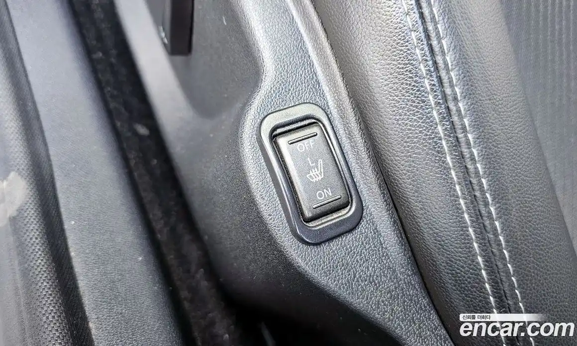 Renault SM3 2015 1.6 Автомат в Москве № 107275, фото 17