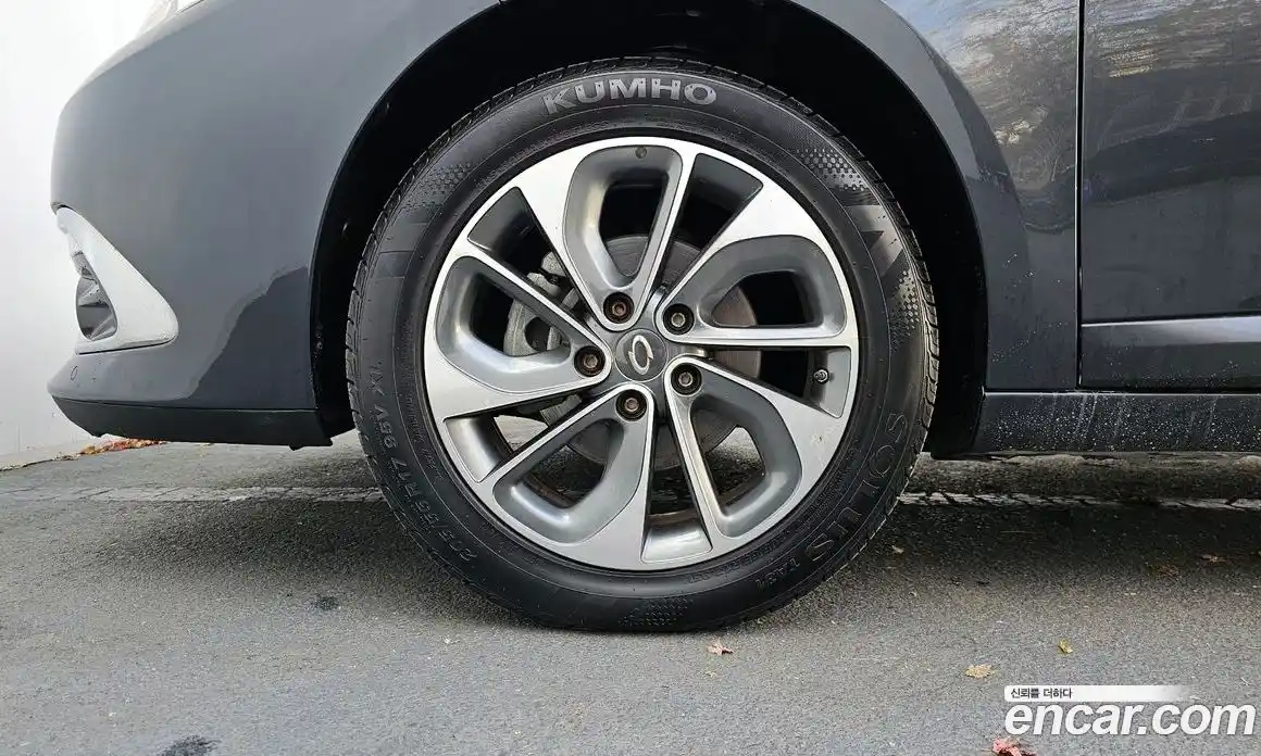 Renault SM3 2015 1.6 Автомат в Москве № 107275, фото 19