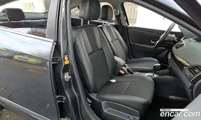 Renault SM3 2015 1.6 Автомат в Москве № 107275, миниатюра 4