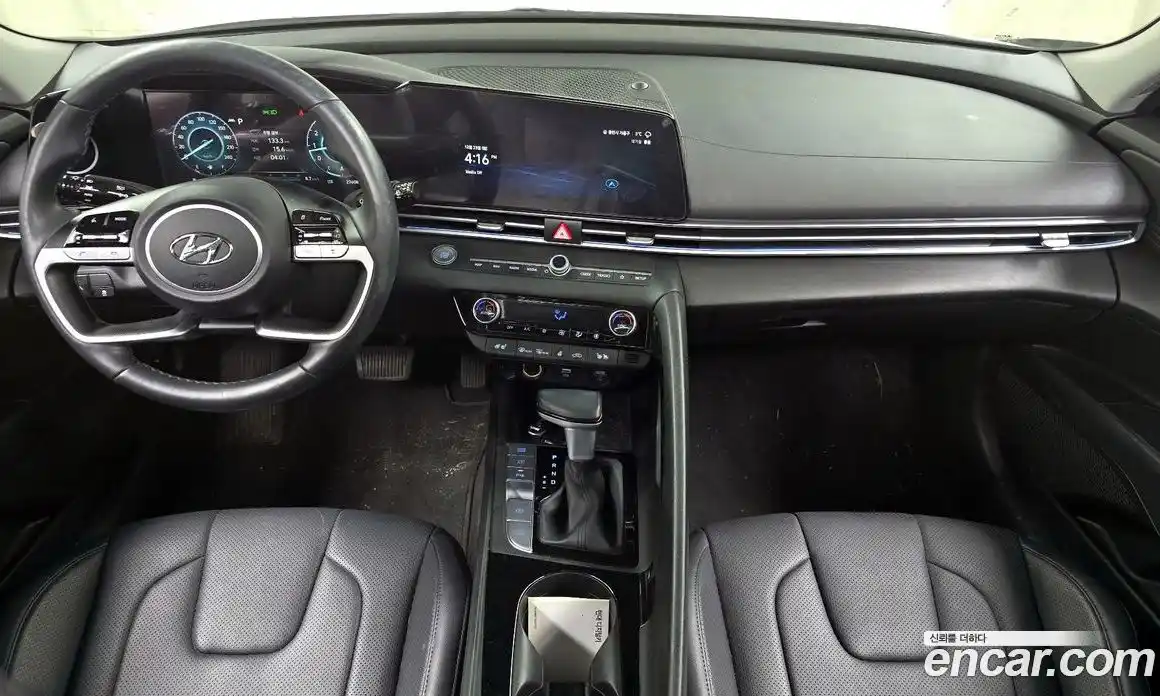 Hyundai Avante 2021 1.6 Автомат в Москве № 109992, фото 16