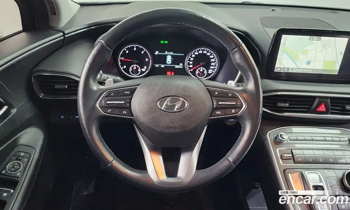 Hyundai Santa Fe 2022 2.2 Автомат в Москве № 110947, фото 16