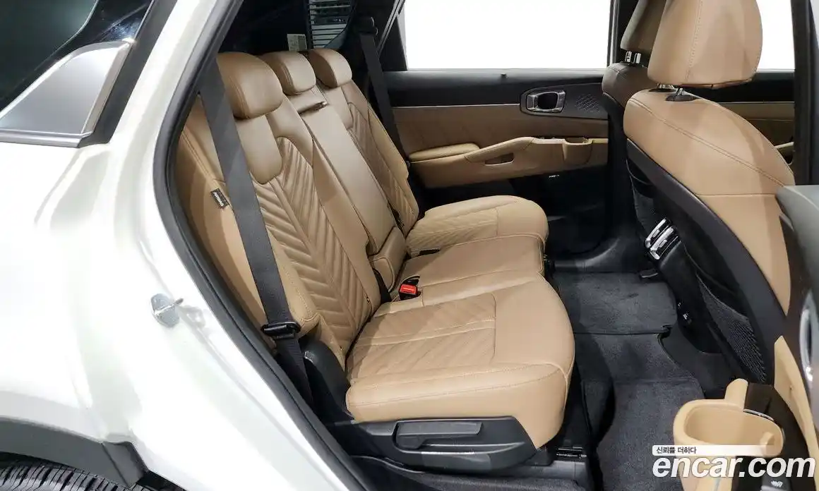 Kia Sorento 2024 1.6 Автомат в Москве № 11122, фото 17