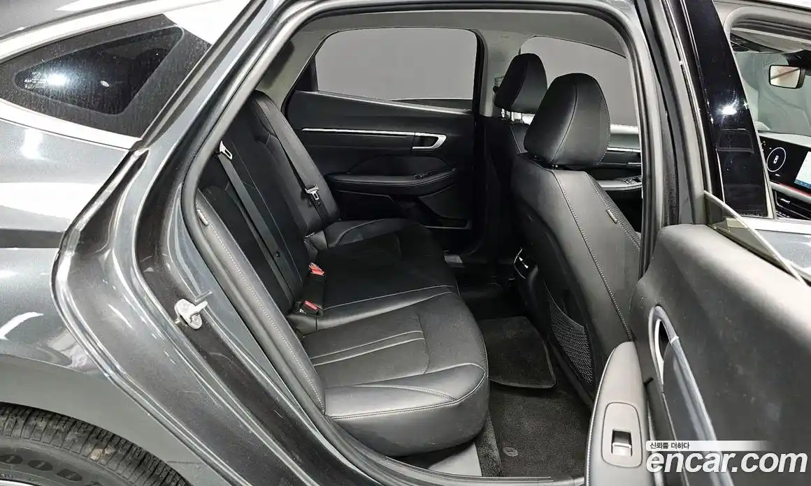 Hyundai Sonata 2024 2.0 Автомат в Москве № 112046, фото 13