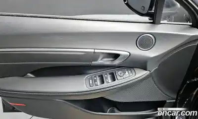 Hyundai Sonata 2024 2.0 Автомат в Москве № 112046, миниатюра 9