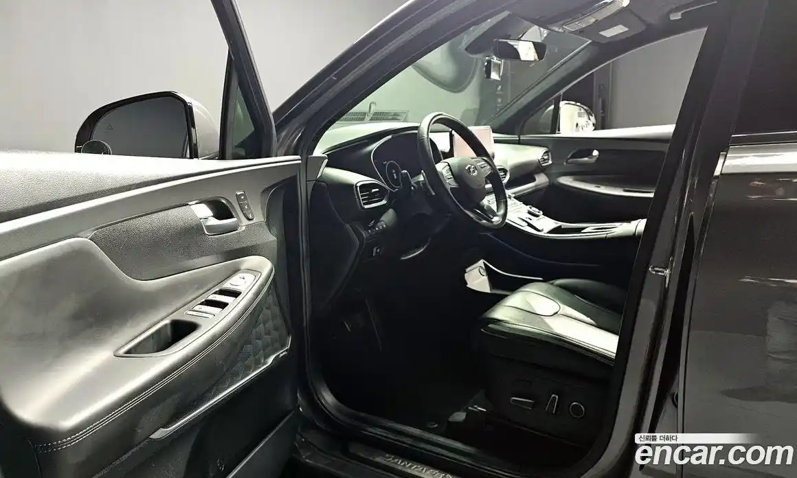 Hyundai Santa Fe 2021 2.2 Автомат в Москве № 112546, фото 12