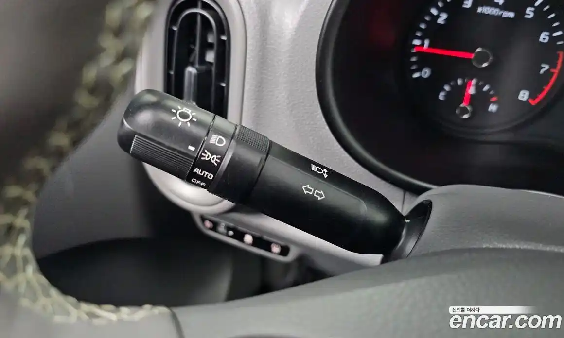 Kia Morning 2021 1.0 Автомат в Москве № 11385, фото 2