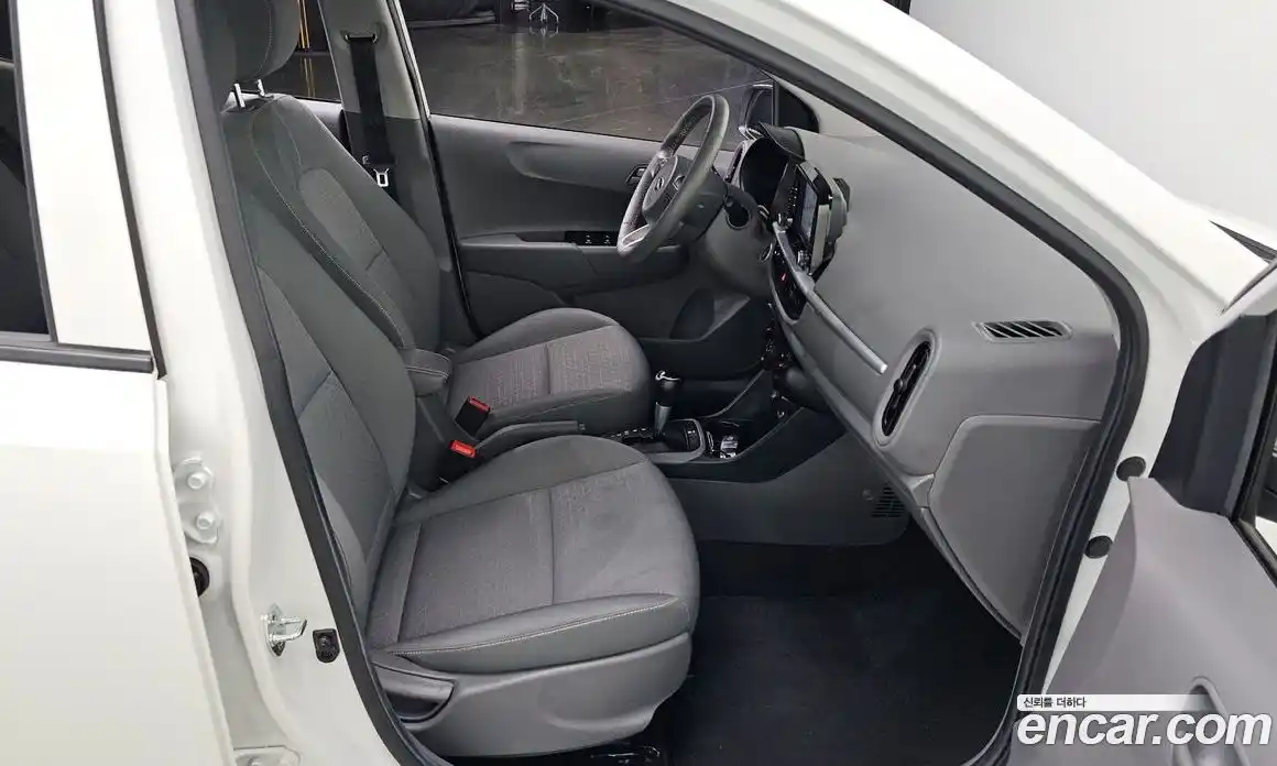 Kia Morning 2021 1.0 Автомат в Москве № 11385, фото 8