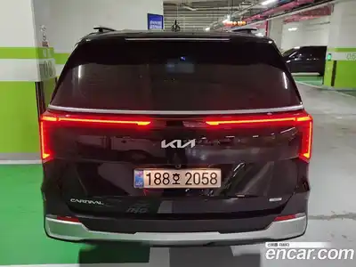 Kia Canival 2025 1.6 Автомат в Москве № 114047, миниатюра 4