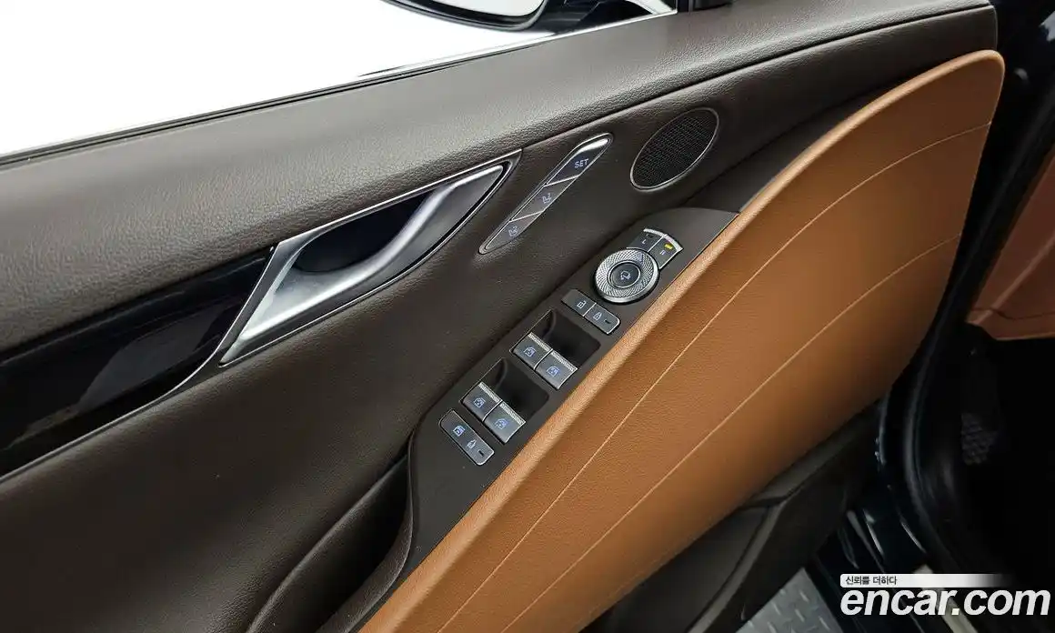 Genesis G80 2023 2.5 Автомат в Москве № 117836, фото 20