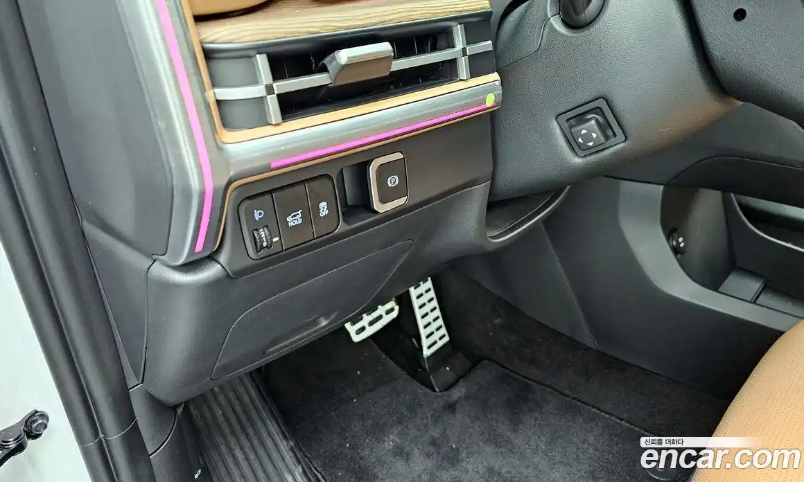 Hyundai Santa Fe 2025 1.6 Автомат в Москве № 119402, фото 17