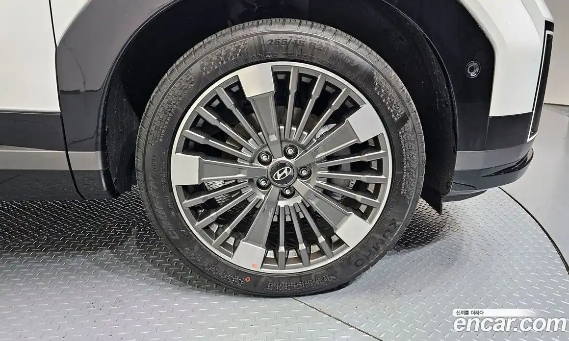 Hyundai Santa Fe 2025 1.6 Автомат в Москве № 119402, фото 5