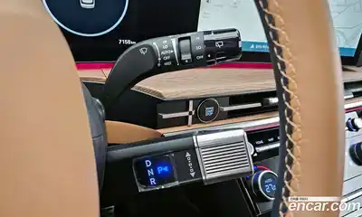 Hyundai Santa Fe 2025 1.6 Автомат в Москве № 119402, миниатюра 9