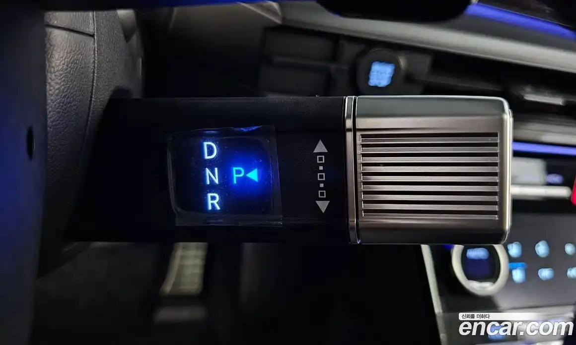 Hyundai Santa Fe 2025 2.5 Автомат в Москве № 119674, фото 20