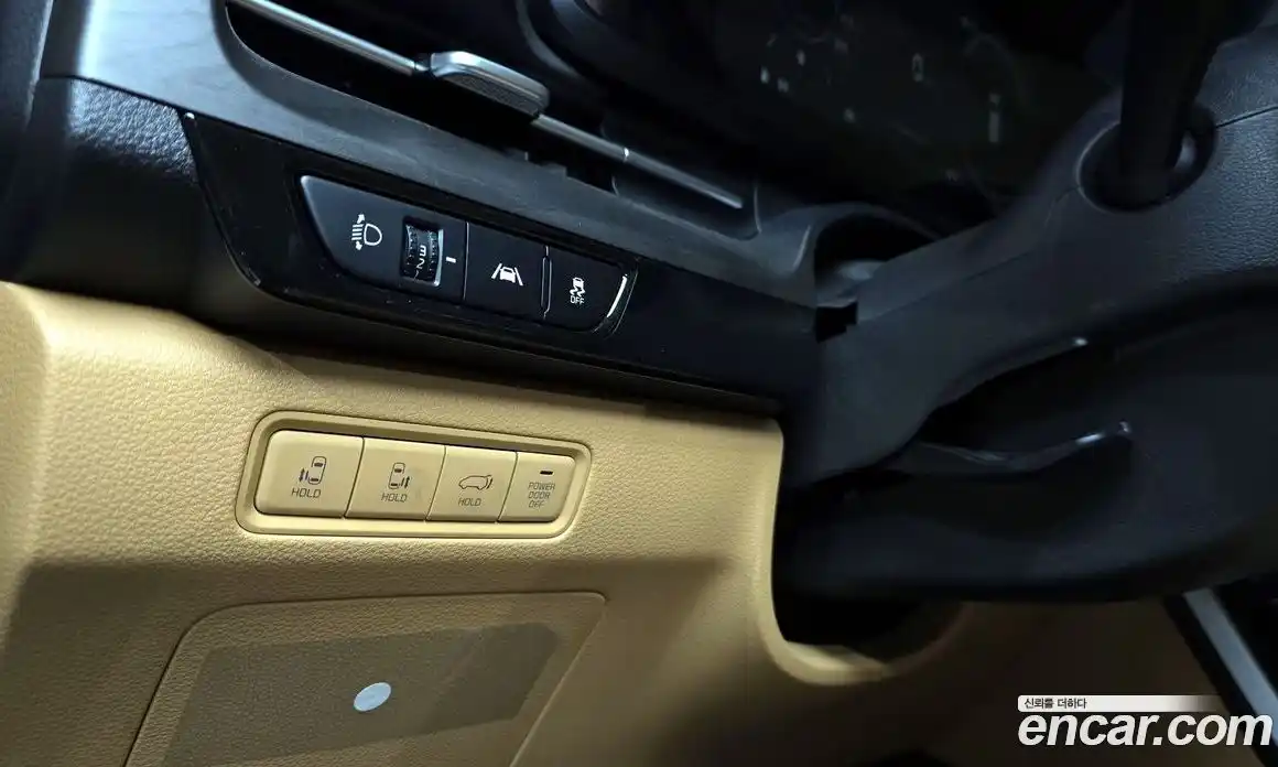 Kia Canival 2023 2.2 Автомат в Москве № 120620, фото 18