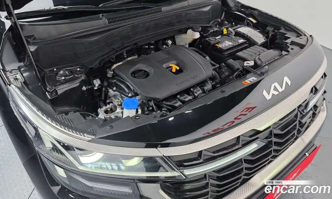 Kia Seltos 2024 2.0 Автомат в Москве № 120671, фото 17