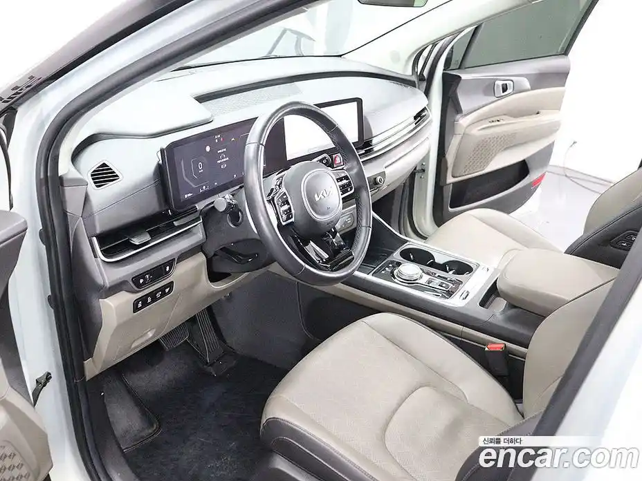 Kia Canival 2024 3.5 Автомат в Москве № 121164, фото 17